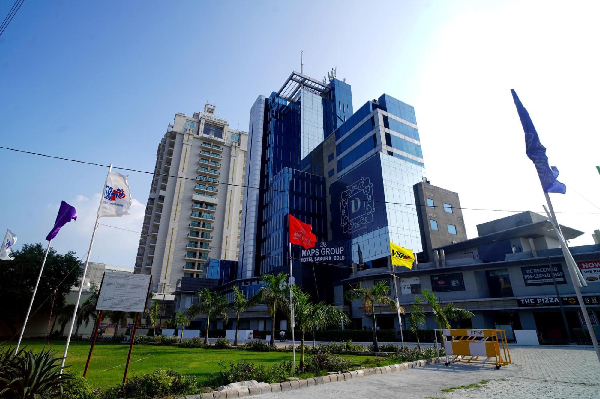 Hotel Sakura Gold Gurgaon Dış mekan fotoğraf