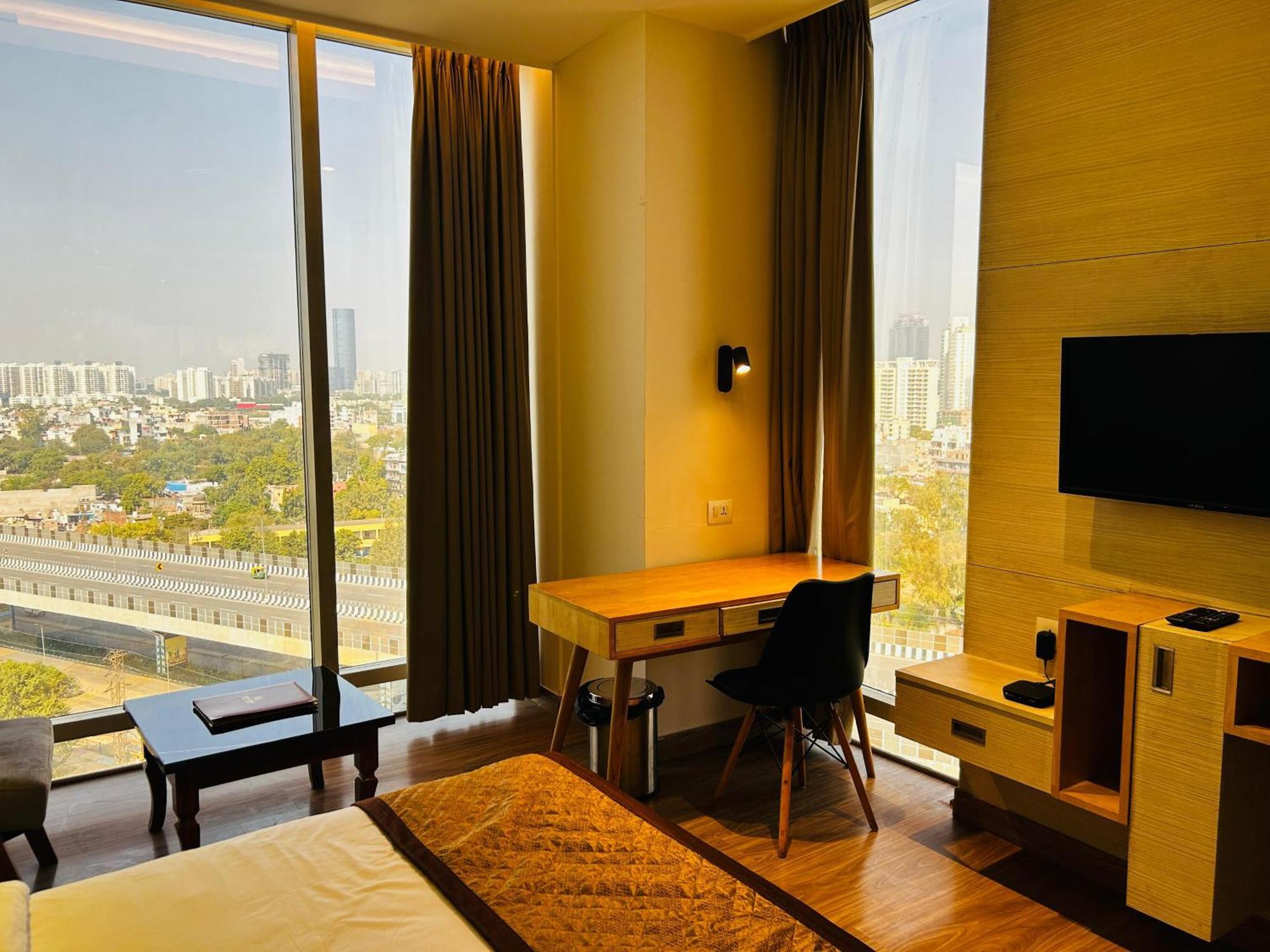 Hotel Sakura Gold Gurgaon Dış mekan fotoğraf